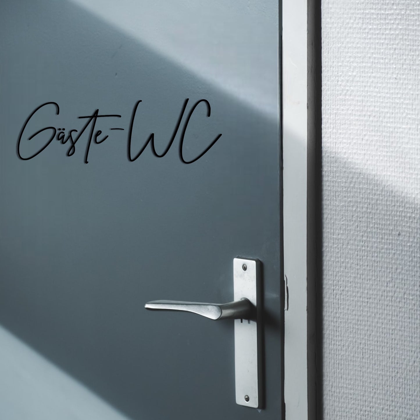 Schriftzug Gäste-WC aus Holz in verschiedenen Farben und 6 Schriftarten
